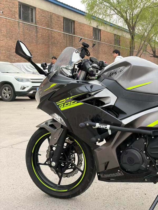 二手川崎Ninja 400