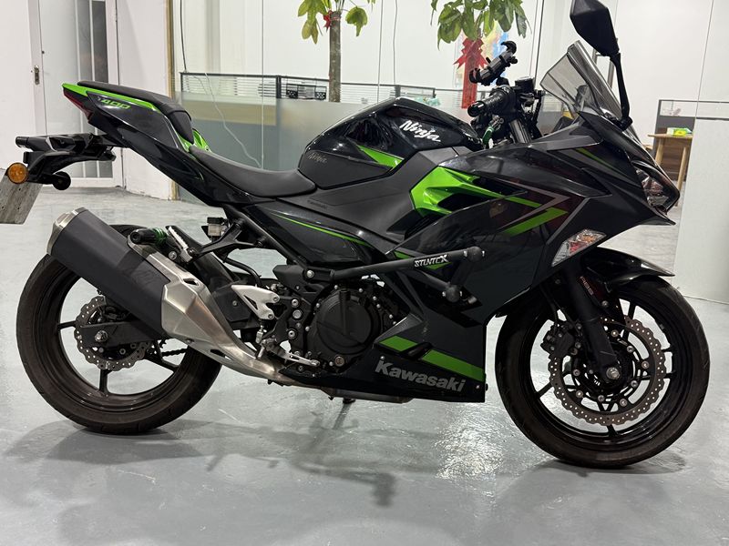 二手川崎Ninja 400