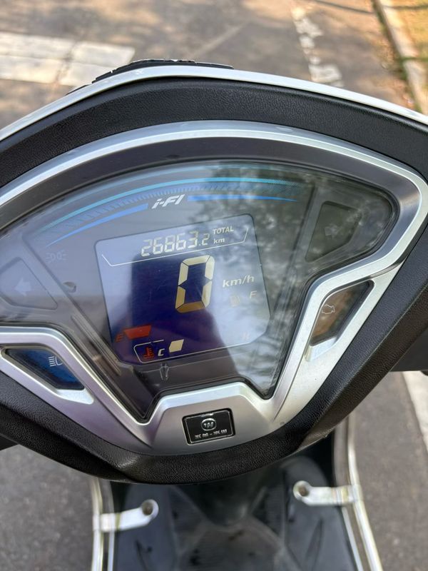 二手五羊本田SCR110 佳御