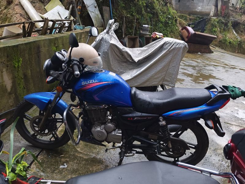 二手豪爵铃木锐爽 EN125-3F