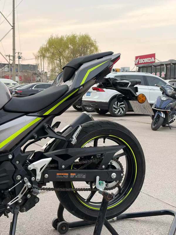 二手川崎Ninja 400