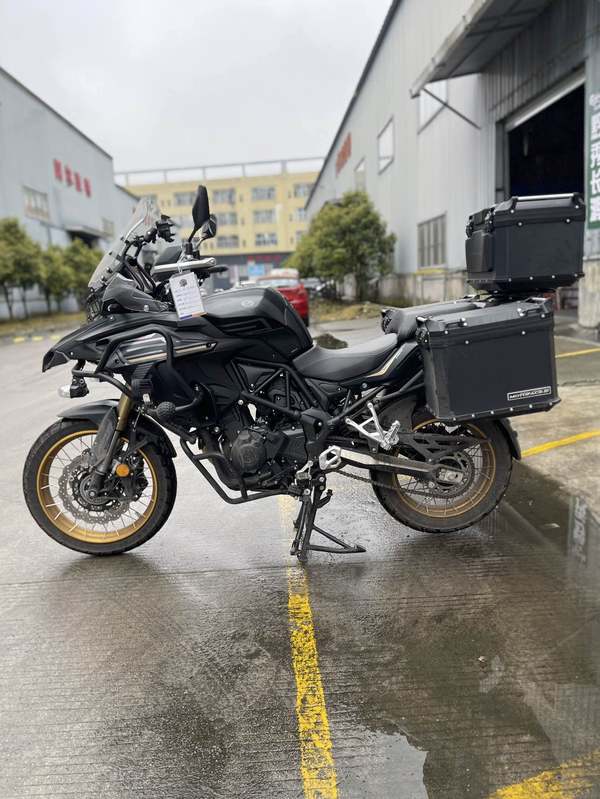 二手贝纳利TRK552