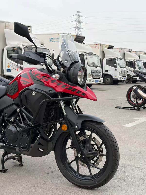 二手豪爵铃木DL250