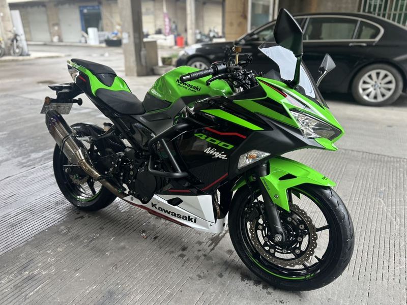二手川崎Ninja 400
