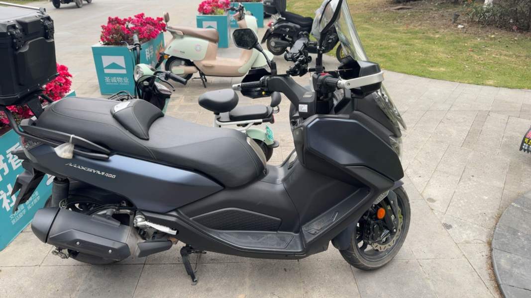 二手三阳MaxSym 400