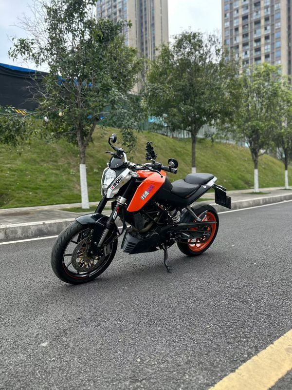 二手KTMR2R200 Duke