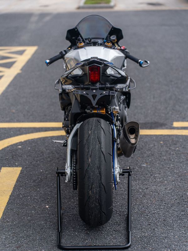 二手雅马哈YZF-R1