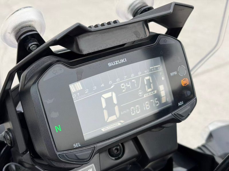 二手豪爵铃木DL250