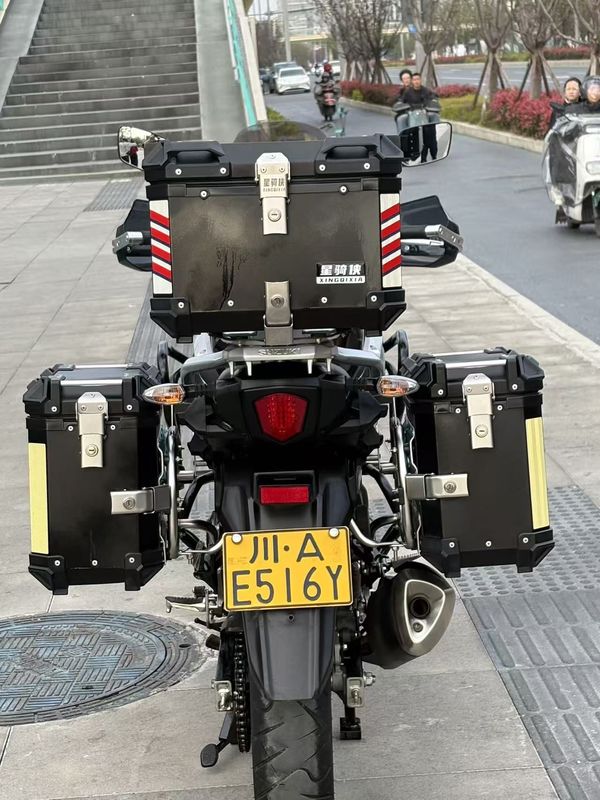 二手豪爵铃木DL250