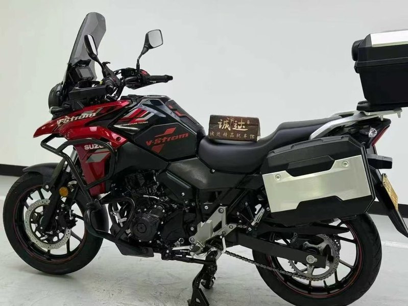 二手豪爵铃木DL250