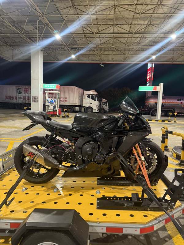 二手雅马哈YZF-R1