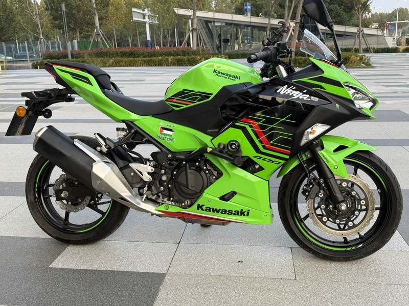 二手川崎Ninja 400