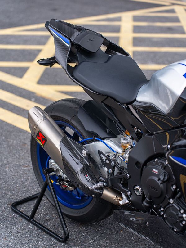 二手雅马哈YZF-R1