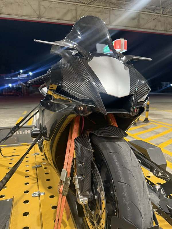 二手雅马哈YZF-R1