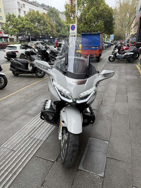 二手本田Gold Wing GL1800