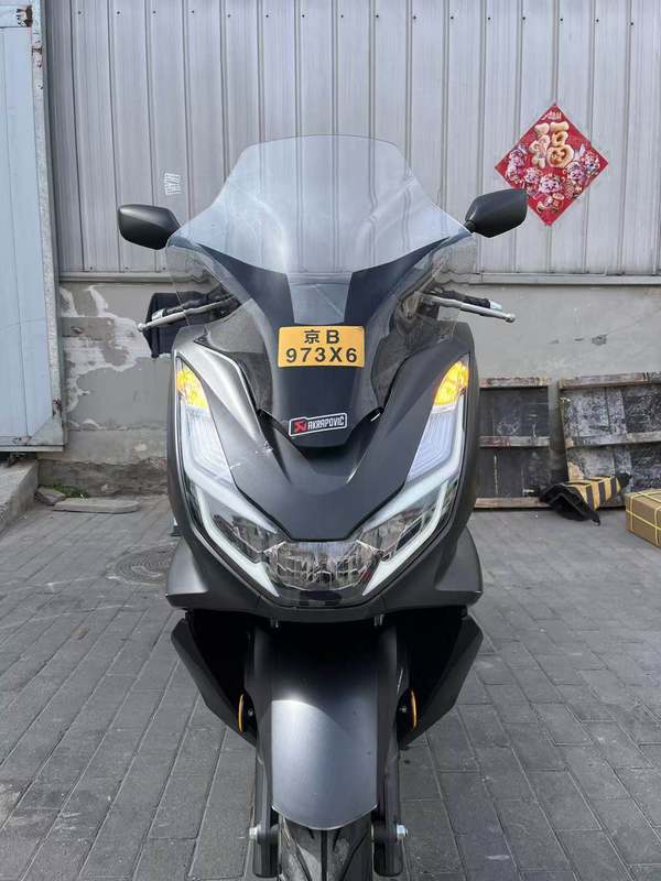 二手五羊本田PCX