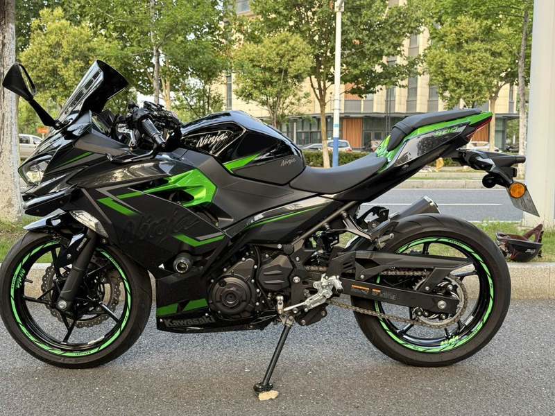 二手川崎Ninja 400