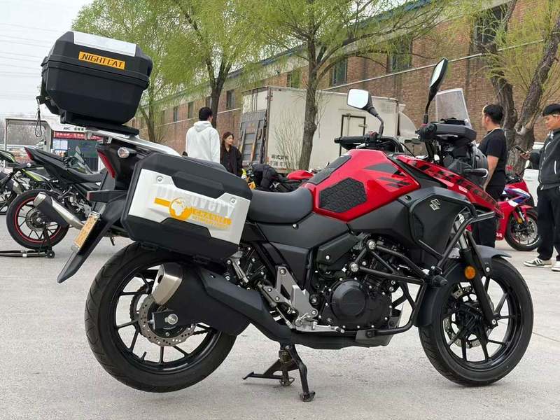 二手豪爵铃木DL250