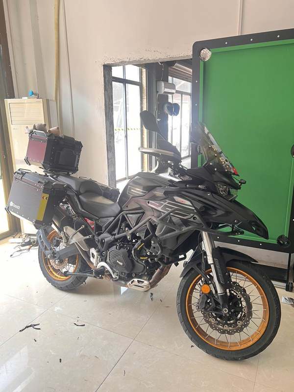 二手贝纳利TRK552