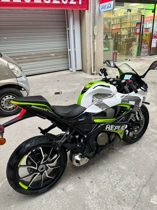 二手QJMOTOR赛250
