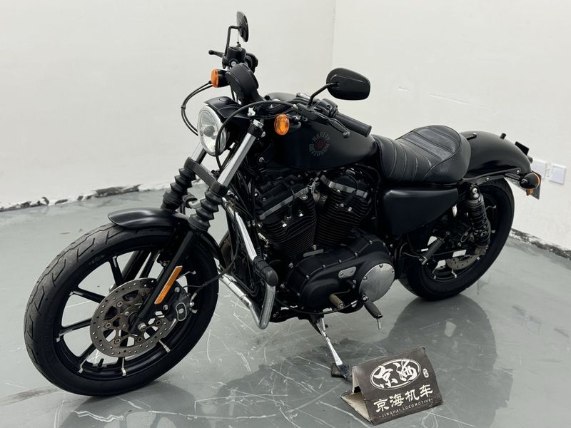 二手哈雷戴维森Iron883 硬汉