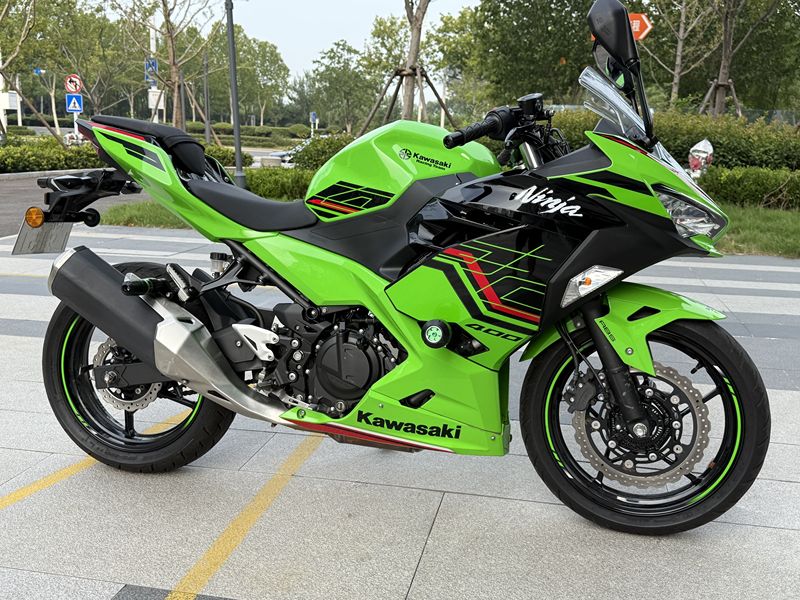 二手川崎Ninja 400