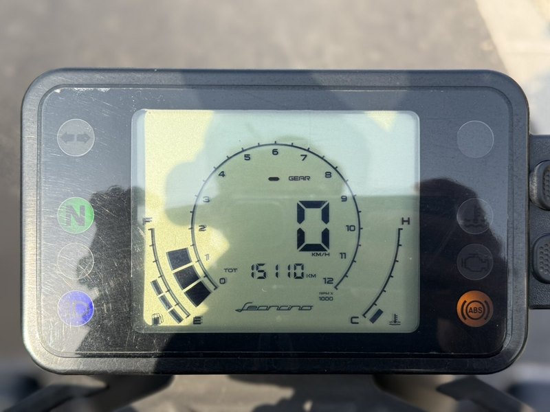 二手贝纳利幼狮 Leoncino 250