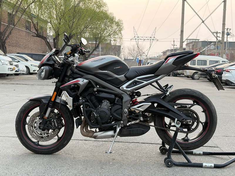 二手凯旋Street Triple 765