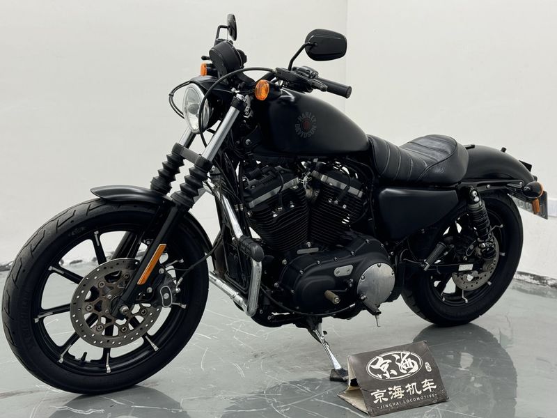 二手哈雷戴维森Iron883 硬汉
