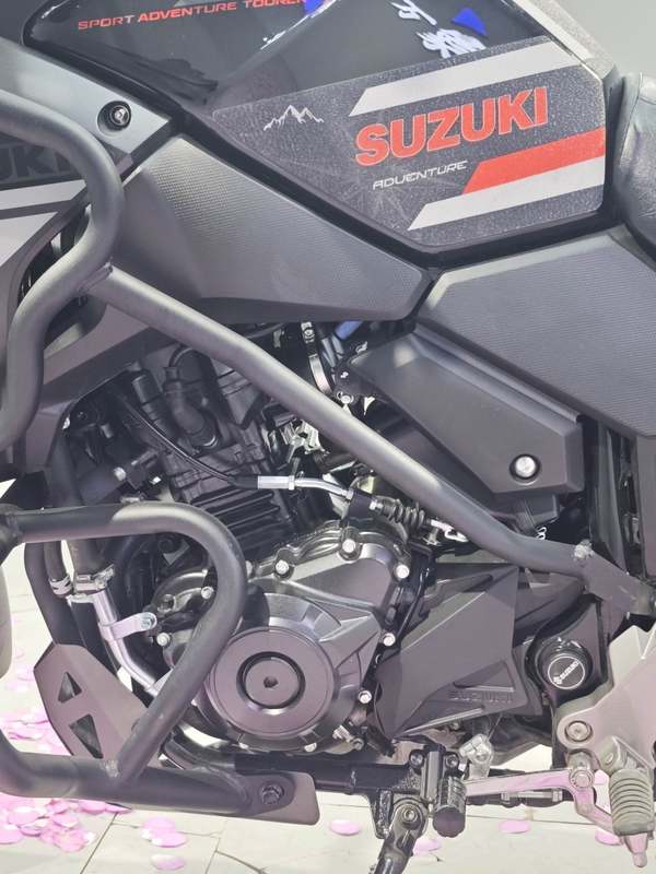 二手豪爵铃木DL250