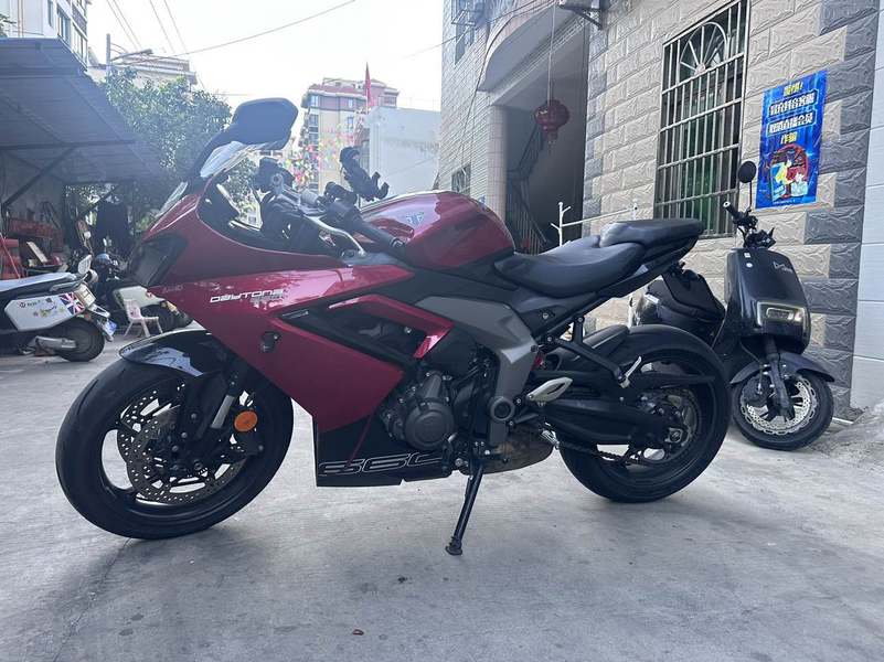 二手凯旋Daytona 660