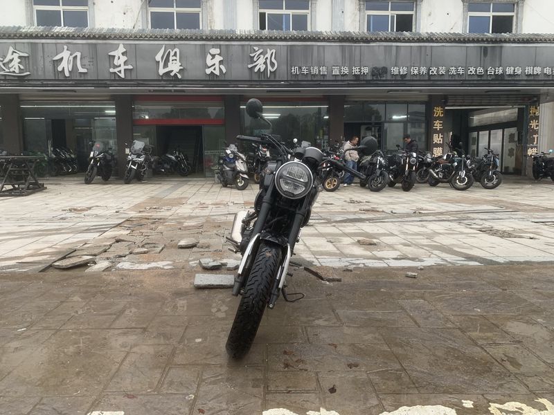 二手五羊本田鸷道 CB190SS