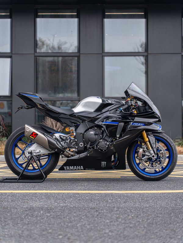 二手雅马哈YZF-R1