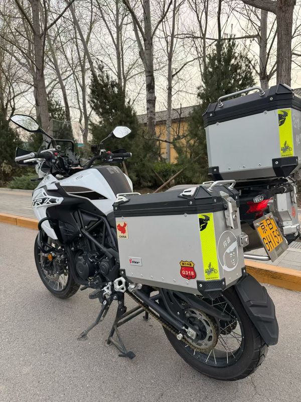 二手贝纳利金鹏 TRK502