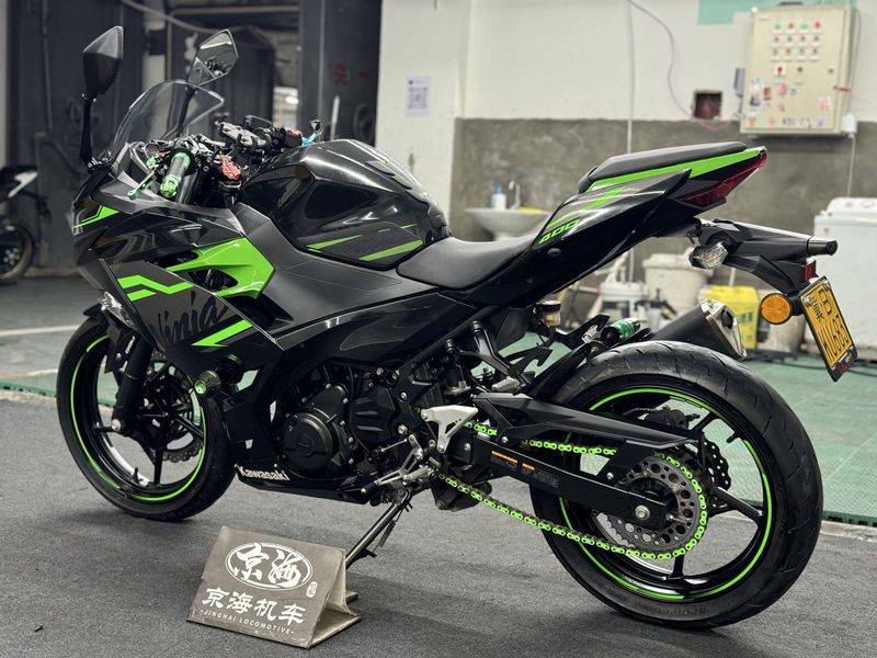 二手川崎Ninja 400