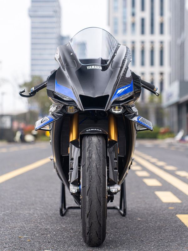 二手雅马哈YZF-R1