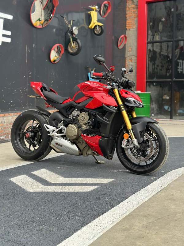 二手杜卡迪Street Fighter V4