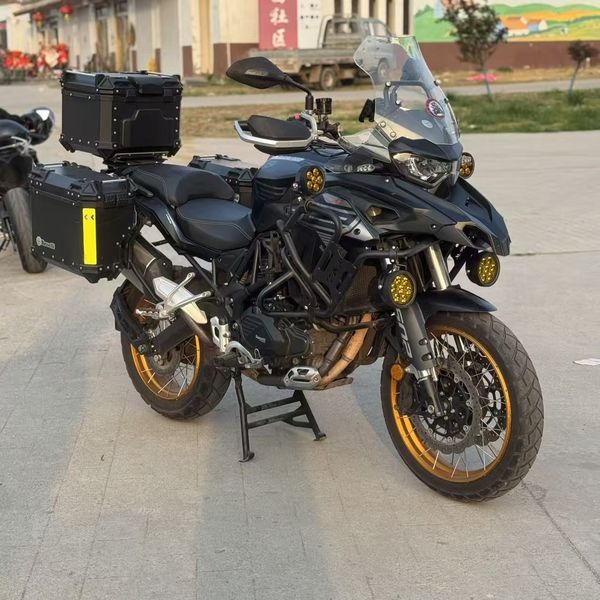 二手贝纳利TRK552