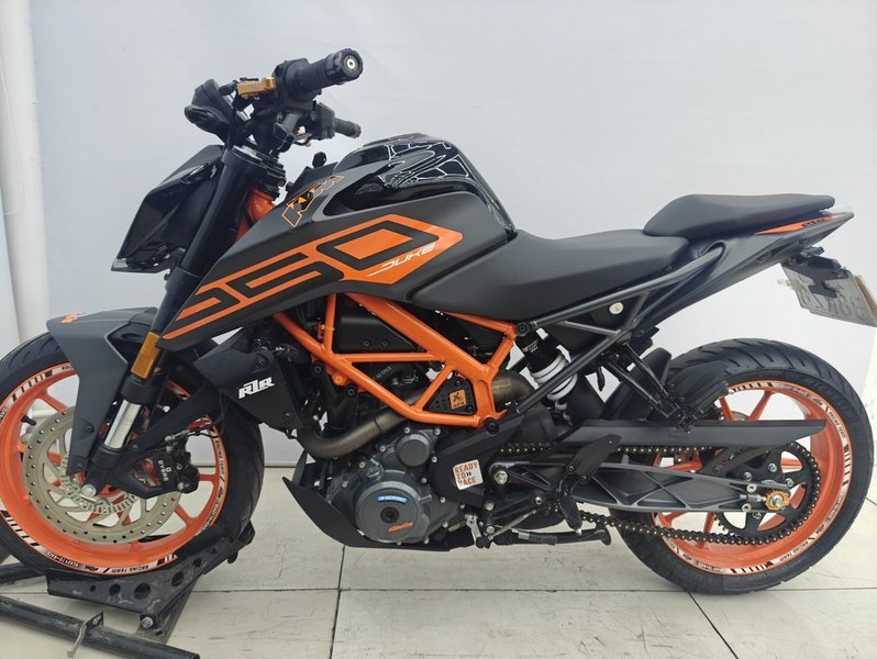 二手KTMR2R250 Duke