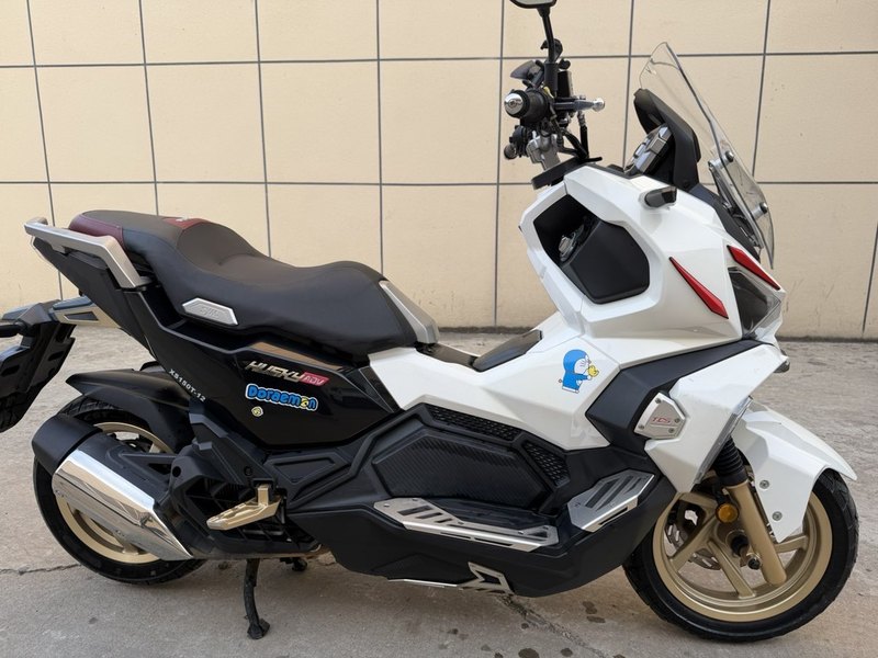 二手三阳哈士奇 Husky ADV150