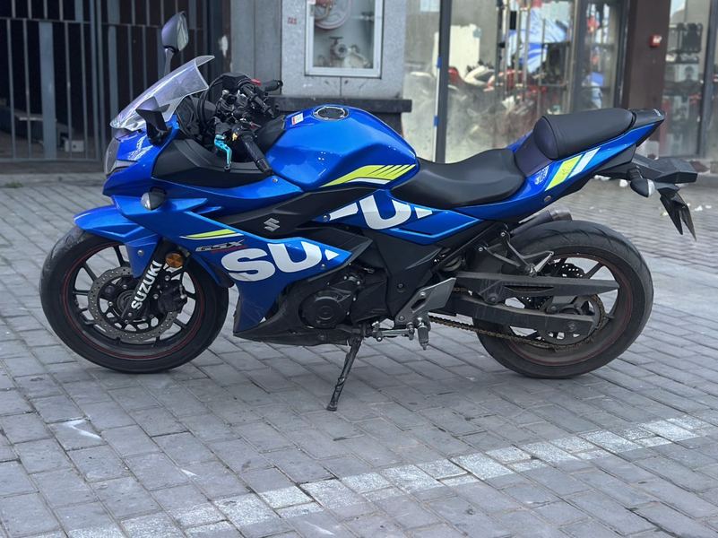 二手豪爵铃木GSX250R