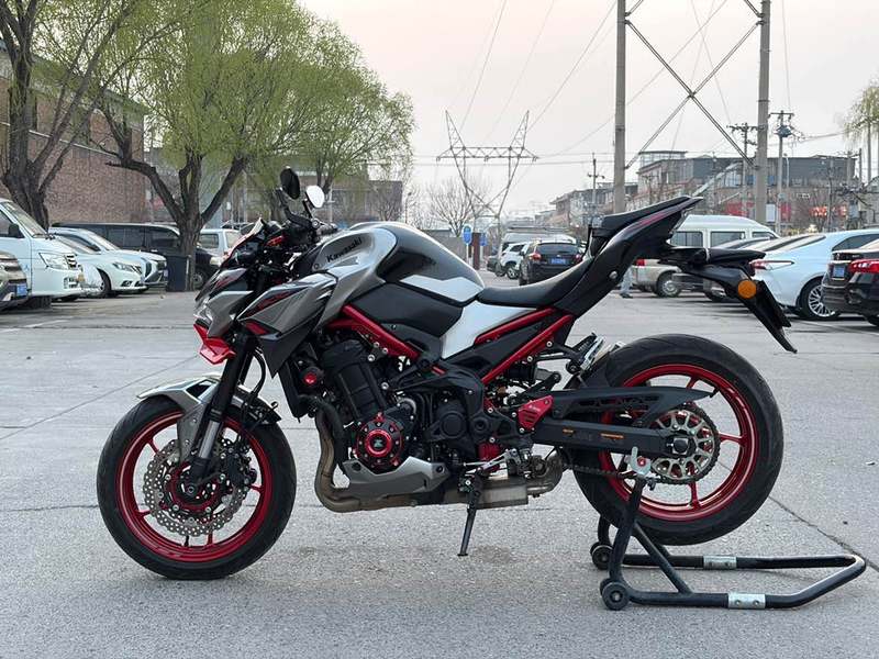 二手川崎Z900
