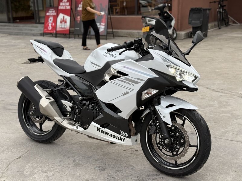 二手川崎Ninja 400