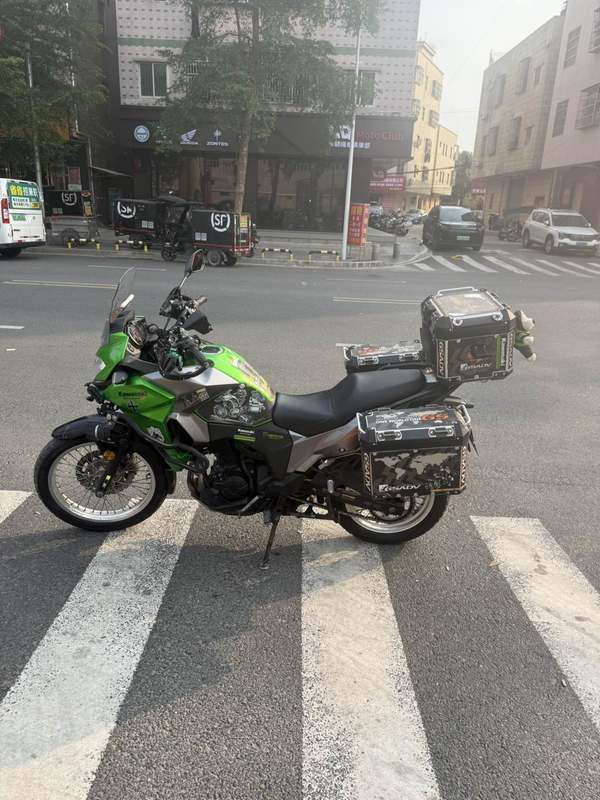 二手川崎Versys-X 300 