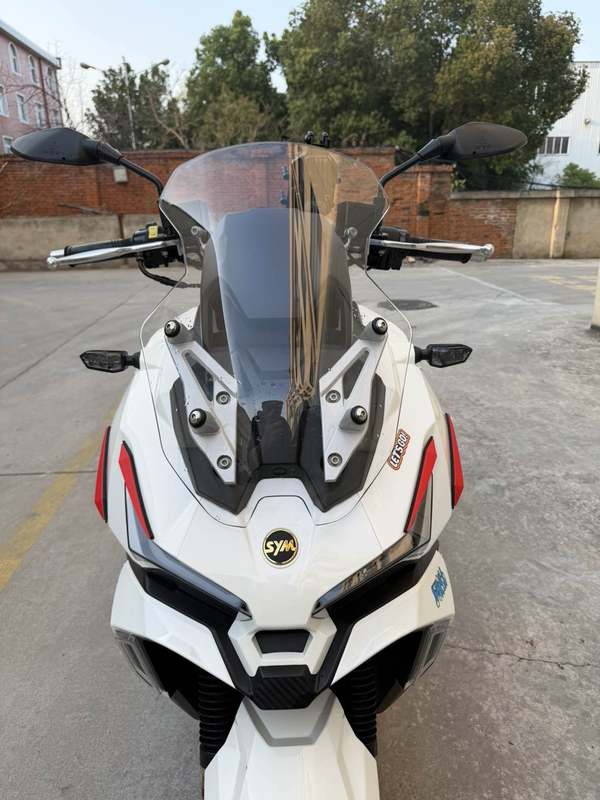 二手三阳哈士奇 Husky ADV150