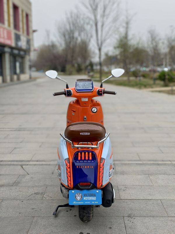 二手维多利亚Sixties 250Si