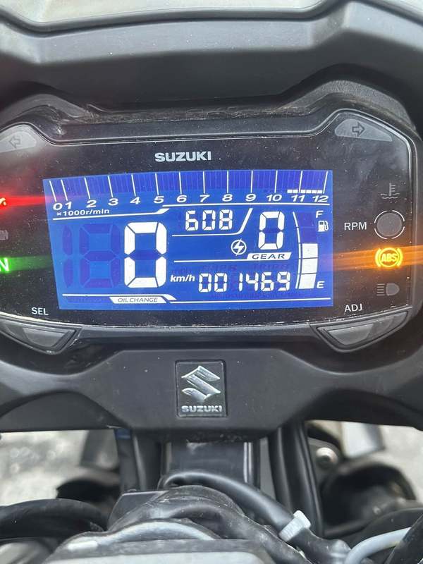 二手豪爵铃木GSX250R