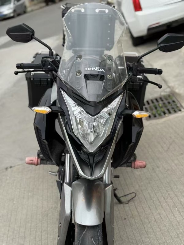 二手五羊本田猛鸷 CB190X