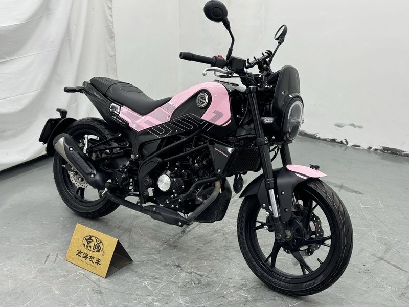 二手贝纳利幼狮 Leoncino 150