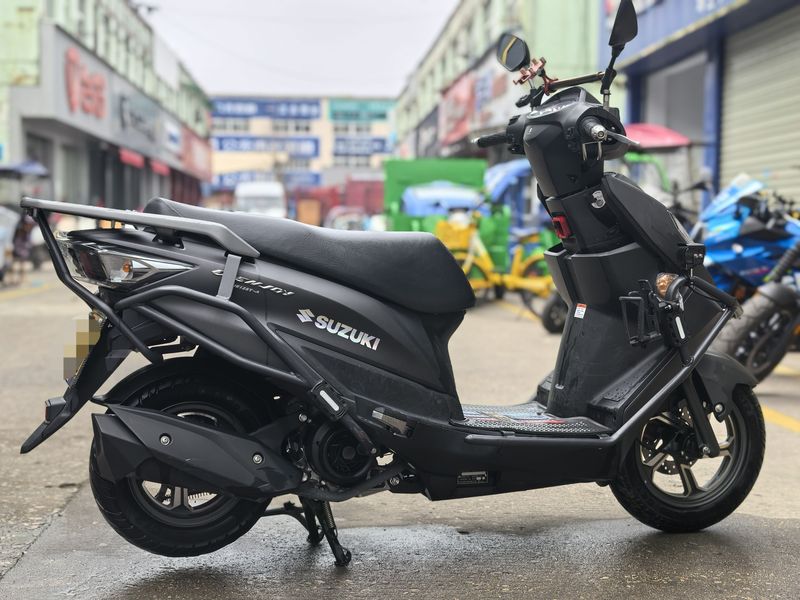 二手济南铃木优驿 UE125T